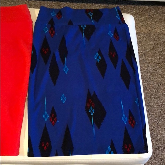 Lula Roe Skirts - Picture 1 of 2